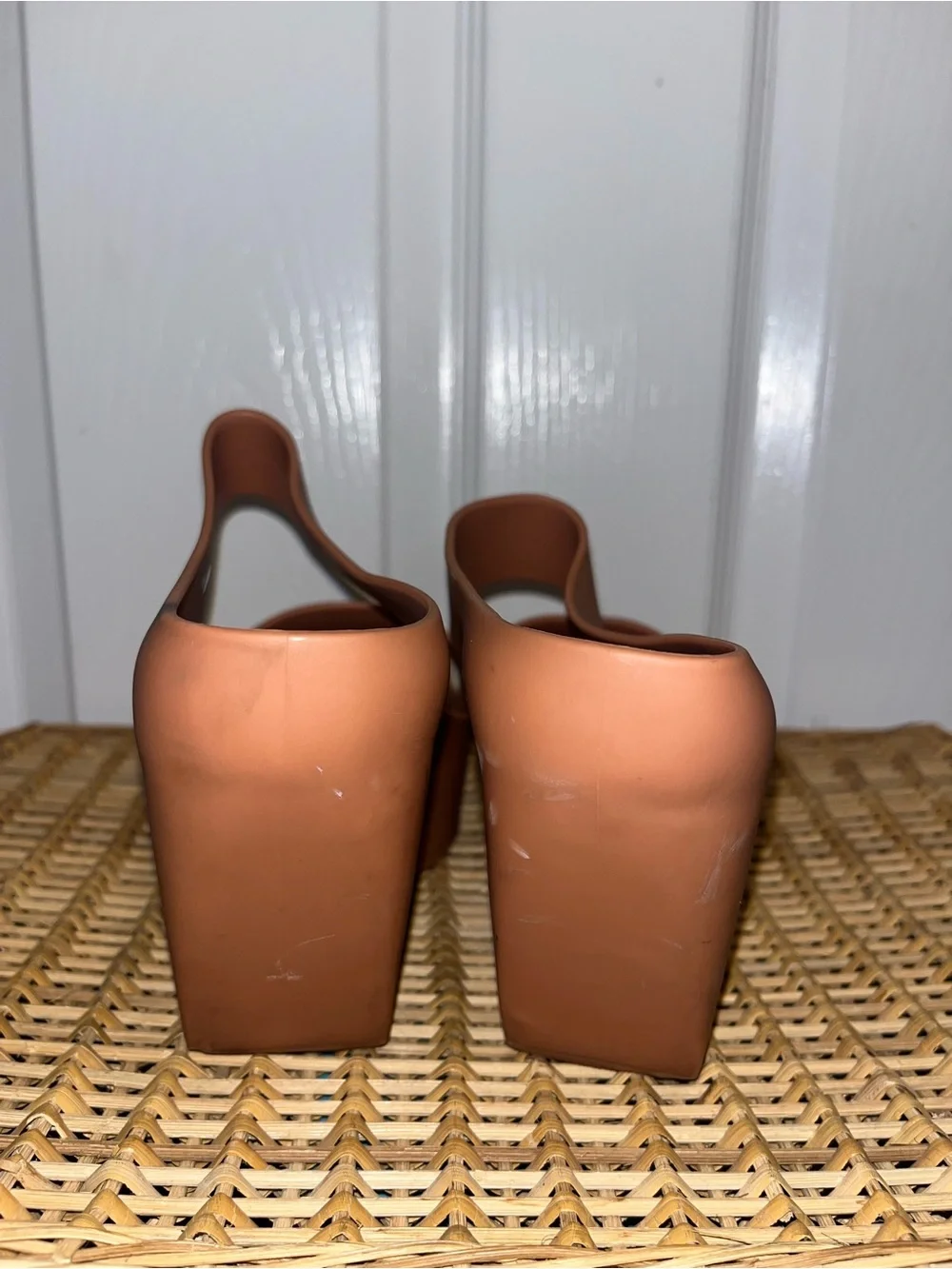 MELISSA Creative wedge